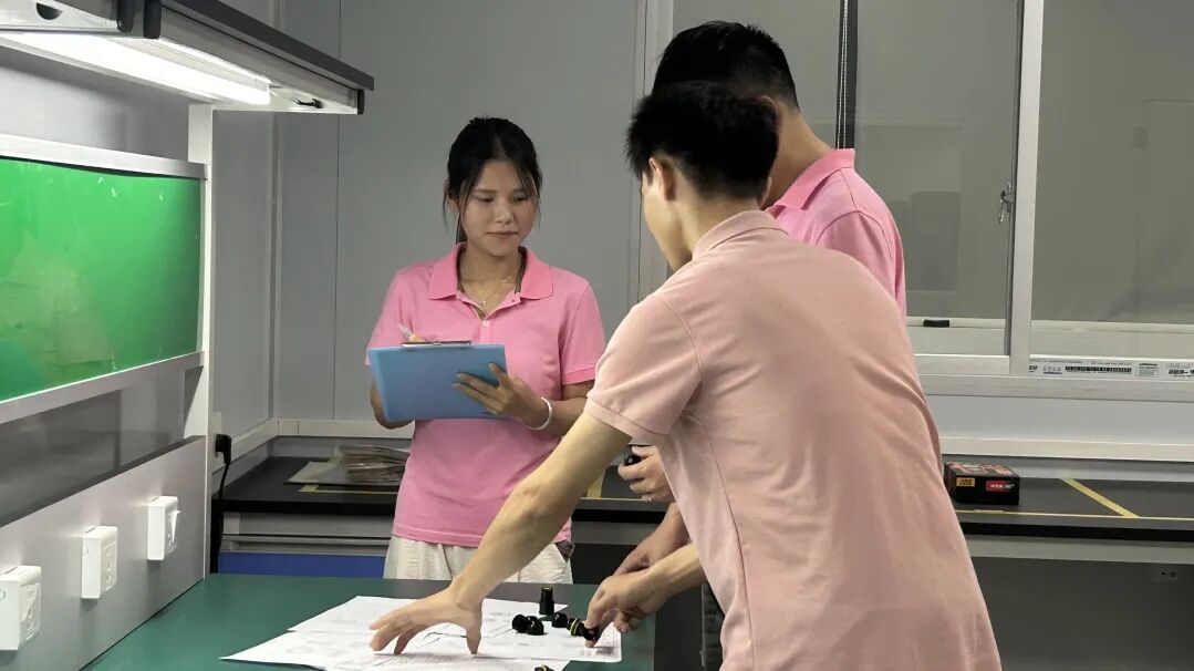 1764910724991118.jpg 4.jpg